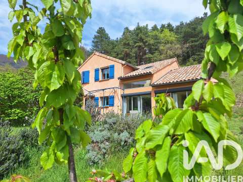 Vente maison 7 pièces Marignac-en-Diois 26