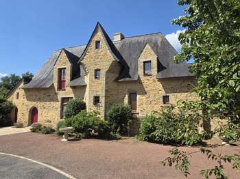 Vente maison 12 pièces Marigné-Peuton 53