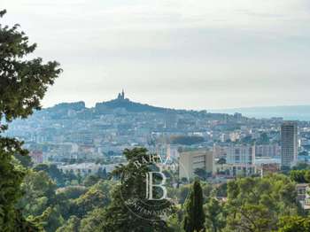 Vente maison 8 pièces Marseille 10e 13