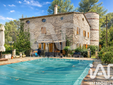Vente maison 12 pièces