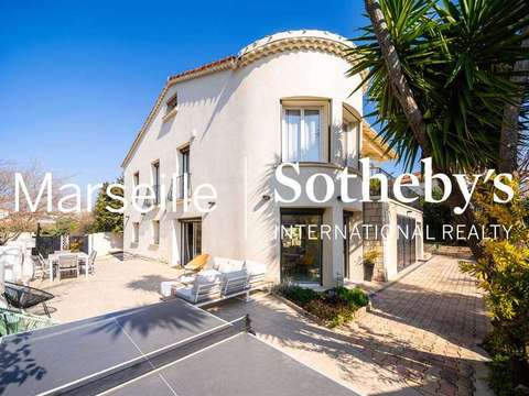 Vente maison 10 pièces Marseille 12e 13