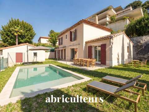 Vente maison 5 pièces Marseille 12e 13