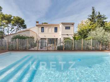 Maison 6 pièces 250 m² · à Marseille 8e · 250 m² · 1 990 000 €
