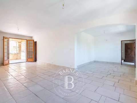 Vente maison 7 pièces Marseille 9e 13