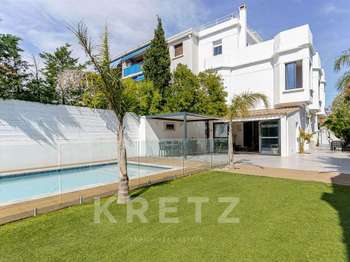 Vente maison 9 pièces Marseille 9e 13