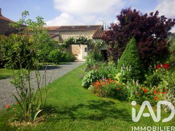 Vente maison 6 pièces Matha 17