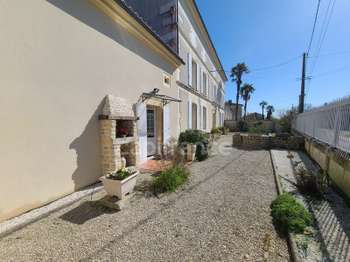 Vente maison 8 pièces Matha 17