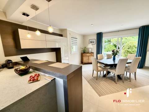 Vente maison 8 pièces Vente maison 8 pièces