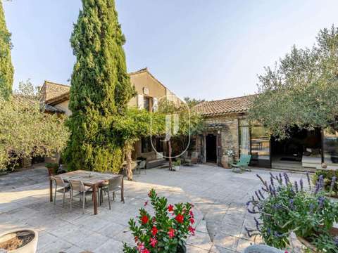 Vente maison 7 pièces Maubec 84