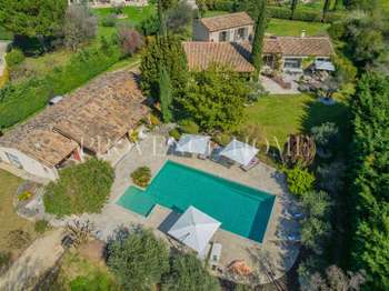 Vente maison 8 pièces Maubec 84