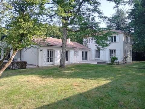 Vente maison 10 pièces Mauléon 79