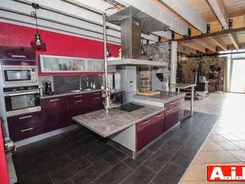 Vente maison 8 pièces