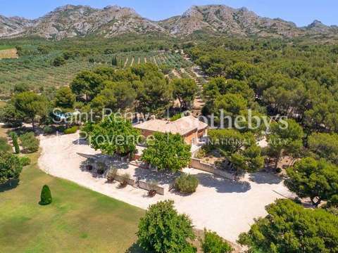 Vente maison 11 pièces Maussane-les-Alpilles 13