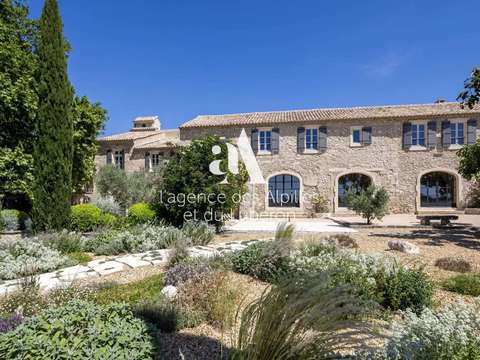 Vente maison 20 pièces Maussane-les-Alpilles 13