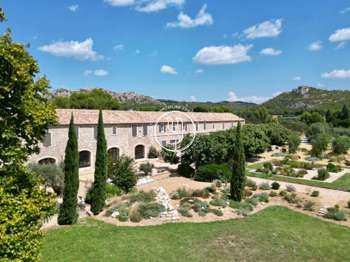 Vente maison 16 pièces Maussane-les-Alpilles 13