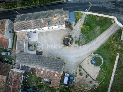 Vente maison 7 pièces Mauzé-sur-le-Mignon 79