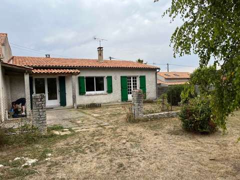 Vente maison 5 pièces Mauzé-sur-le-Mignon 79