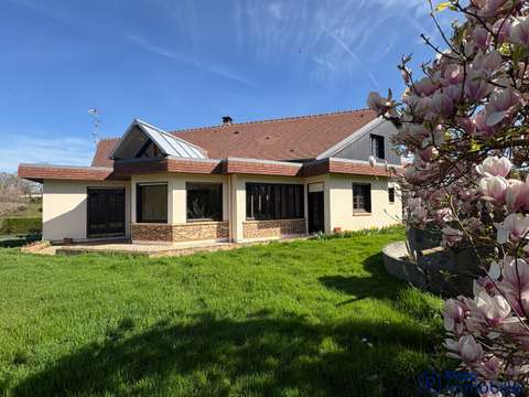 Vente maison 6 pièces May-sur-Orne 14