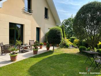 Vente maison 9 pièces Mayenne 53