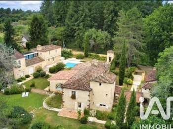 Vente maison 10 pièces Mazeyrolles 24