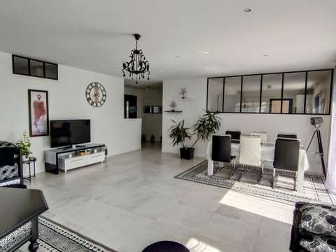 Vente maison 8 pièces