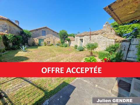 Vente maison 5 pièces Mazières-sur-Béronne 79