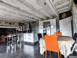 Vente maison 8 pièces
