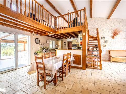 Vente maison 8 pièces