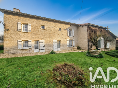 Vente maison 6 pièces Melle 79