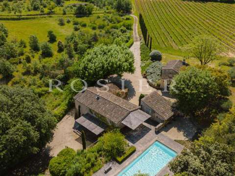 Vente maison 10 pièces Ménerbes 84