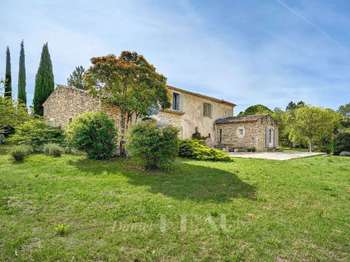 Vente maison 10 pièces Ménerbes 84