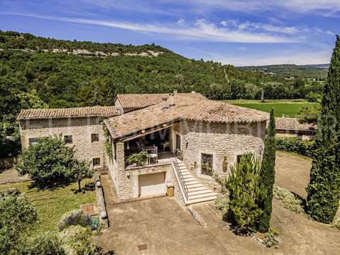 Vente maison 5 pièces Ménerbes 84
