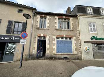Maison 4 pièces 130 m² · à Ménigoute · 130 m² · 16 000 €