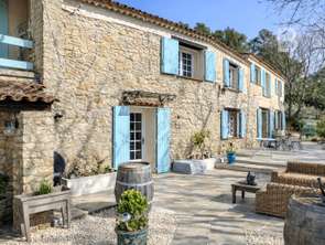 Vente Maison 6 chambresMéounes-lès-Montrieux