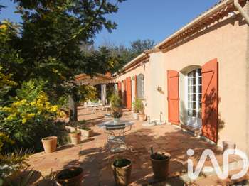 Vente maison 7 pièces Méounes-lès-Montrieux 83
