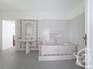 Vente maison 23 pièces