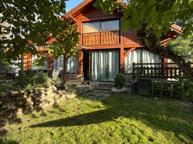Maison 5 pièces 112 m² · à Mérens-les-Vals · 112 m² · 178 000 €
