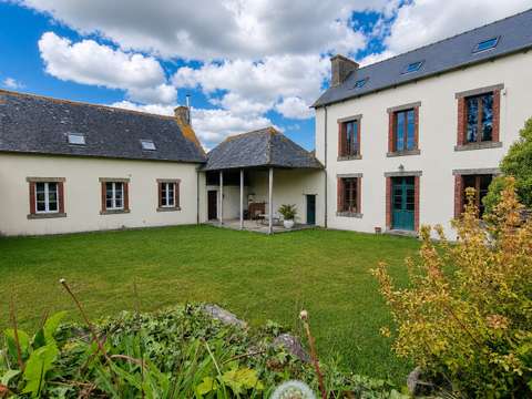 Vente maison 14 pièces Merléac 22