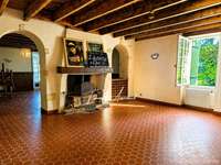 Vente maison 13 pièces
