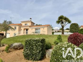 Vente maison 5 pièces Mervent 85
