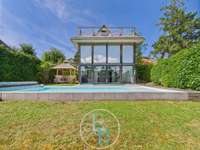 Vente maison 9 pièces