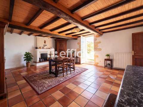 Vente maison 5 pièces Meschers-sur-Gironde 17