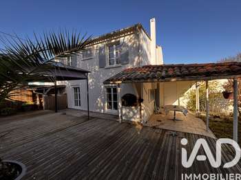 Vente maison 6 pièces Meschers-sur-Gironde 17