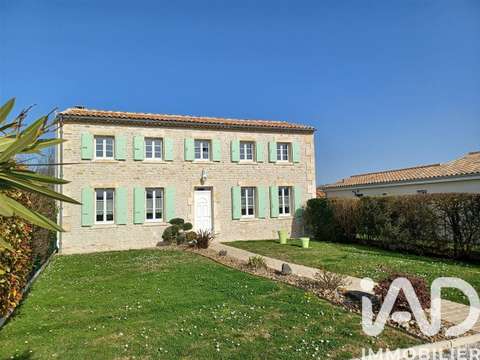 Vente maison 4 pièces Meschers-sur-Gironde 17