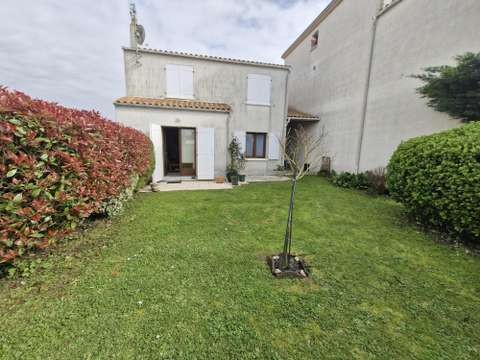 Vente maison 5 pièces Meschers-sur-Gironde 17