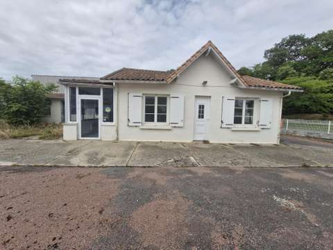 Vente maison 4 pièces Meschers-sur-Gironde 17