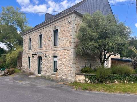 Vente maison 7 pièces Meslan 56