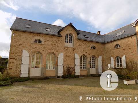 Vente maison 8 pièces Meslay-du-Maine 53