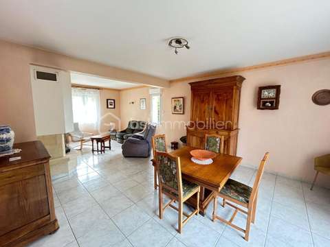 Vente maison 8 pièces Meslay-du-Maine 53
