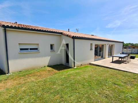 Vente maison 5 pièces Mesnard-la-Barotière 85